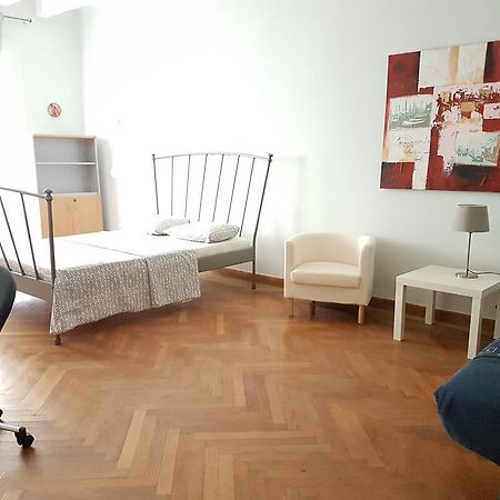 Apartamento Errathens Pine Red And Taupe - Athens Center Exterior foto