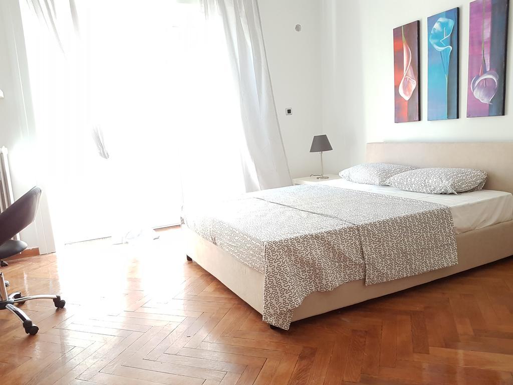 Apartamento Errathens Pine Red And Taupe - Athens Center Exterior foto